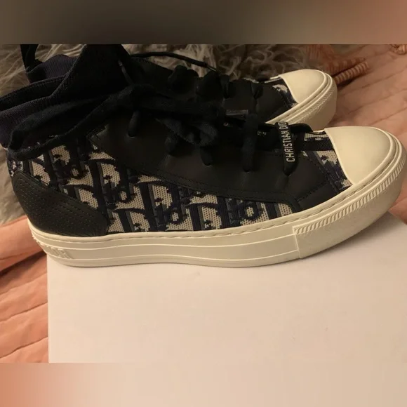 Christian Dior sneakers - Picture 3 of 4